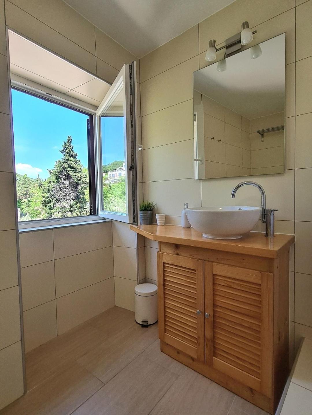 Apartments Sveti Ivan Moscenicka Draga Phòng bức ảnh